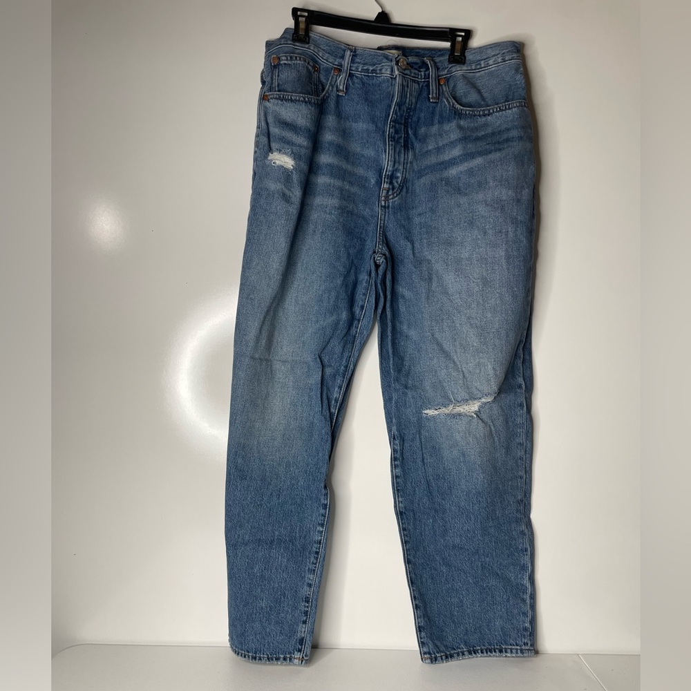 Madewell The Dad Jean In Duane Women's 31 Button Fly High Rise Distressed.